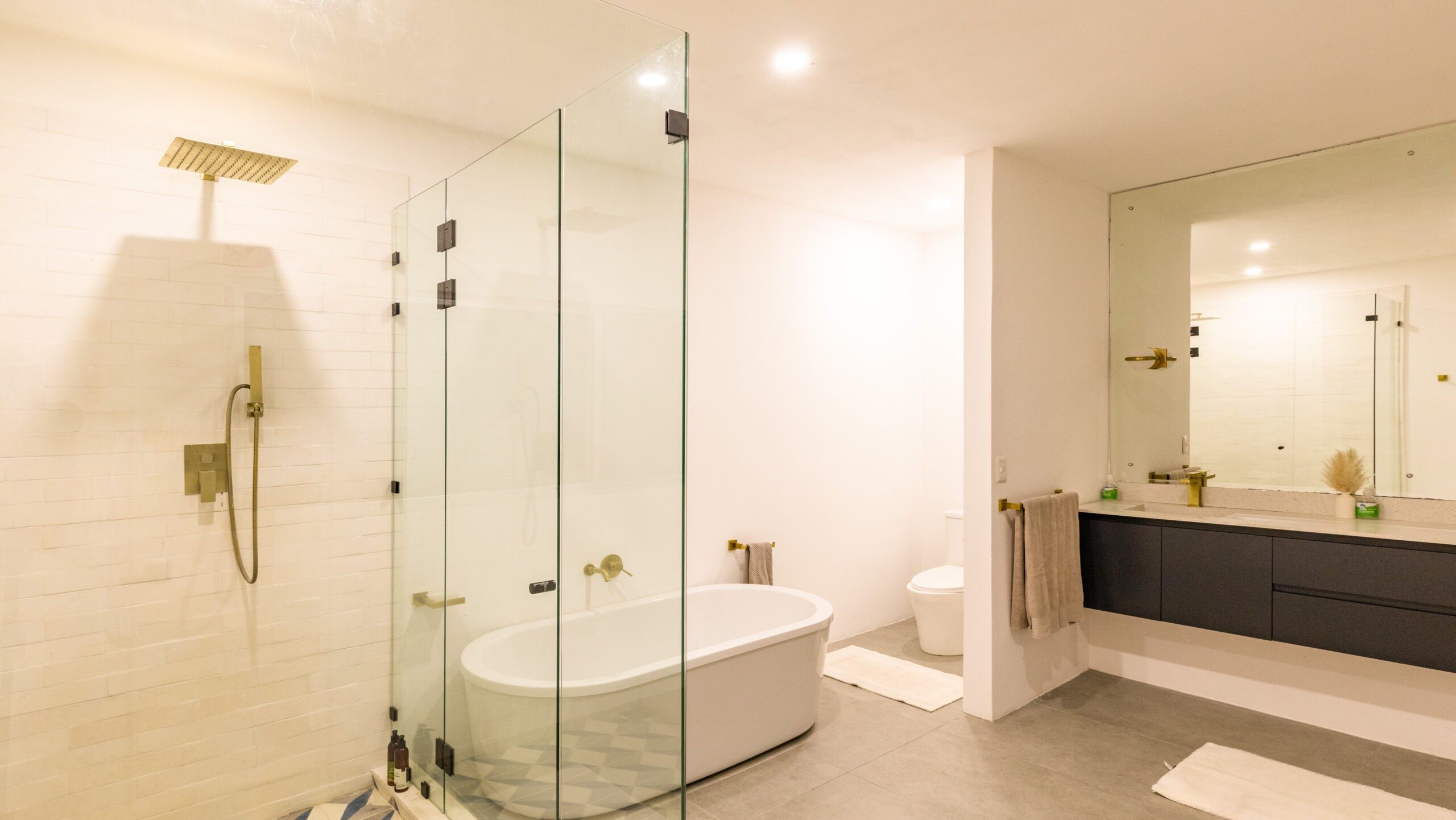 7445ab67-f5b7-4172-93a7-344d7f7f1b21